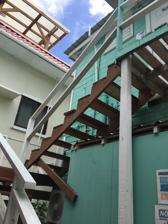 Chila'S Accommodations Caye Caulker Exterior foto
